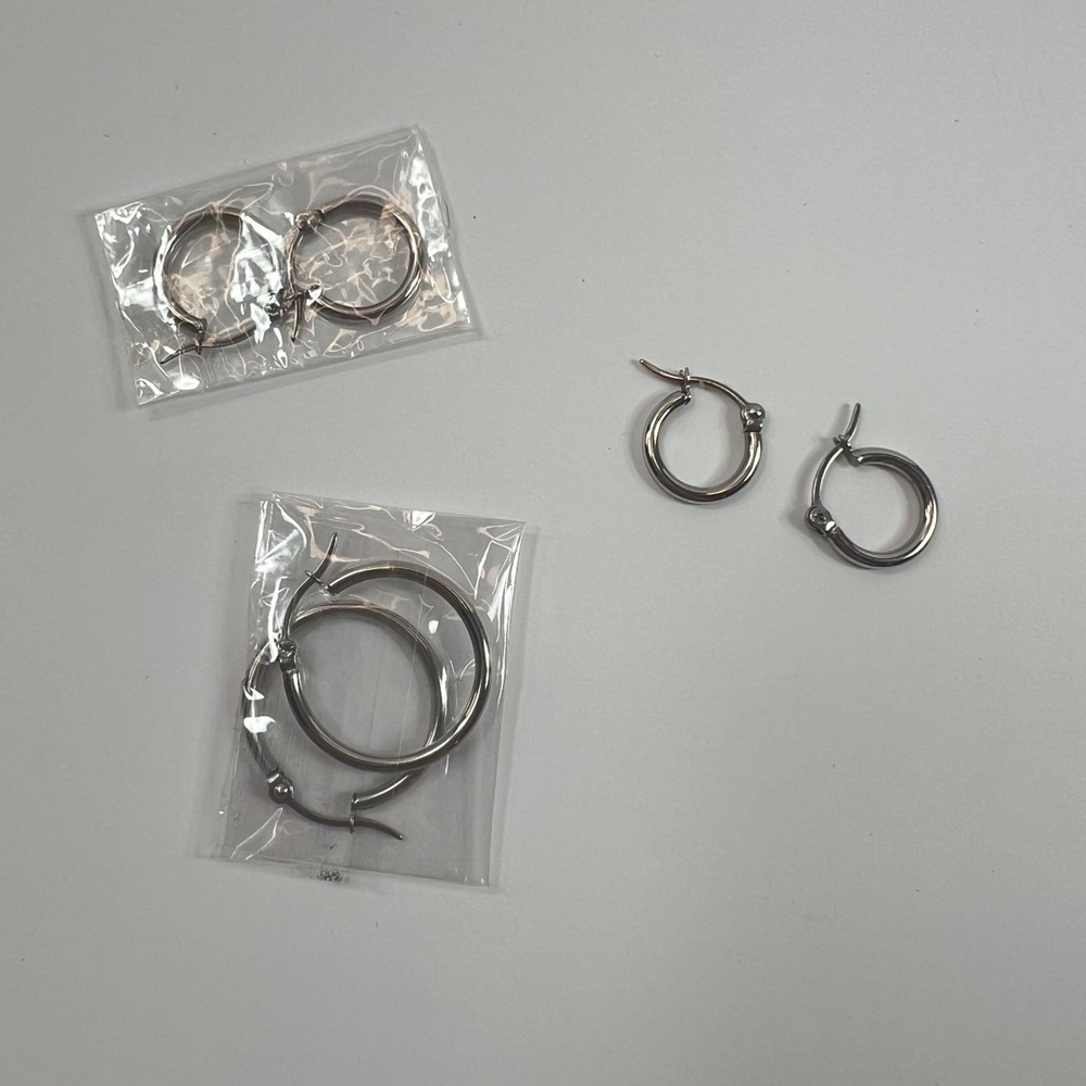 Unbranded Hoop Earrings Set Womens OS Silver New 3 Pairs Polished Round Latch